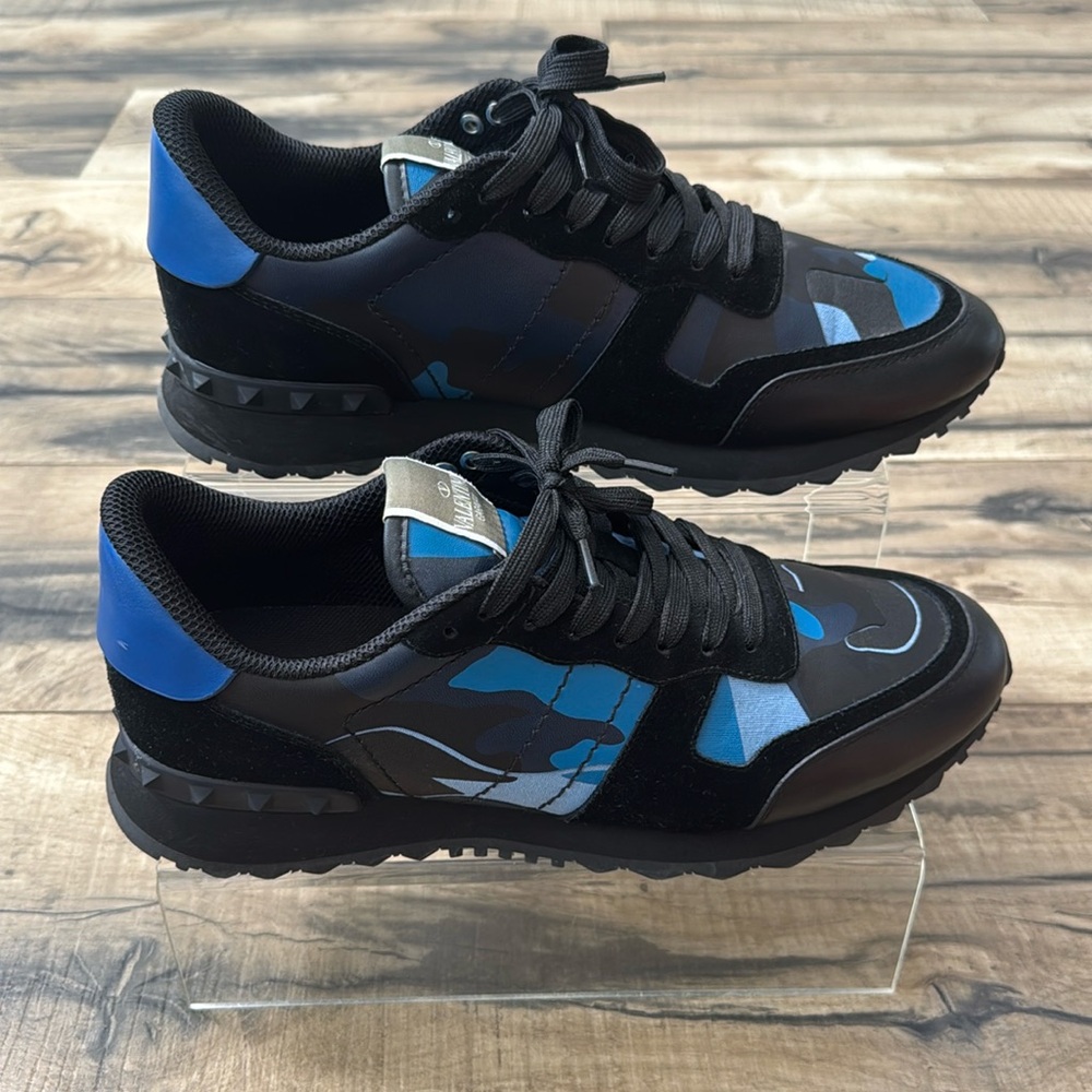 Valentino Garavani RockRunner Black/Blue Camo Sneakers 43 Mens Trainer